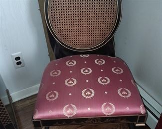 Asian Themed Dining Room Table & Chairs Set