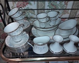 "Windsong By Lenox" China Set