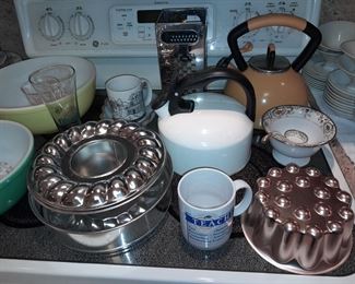 Assorted Kitchenware (China, Glassware, Dishes, Crystal, Small Appliances, Etc.)