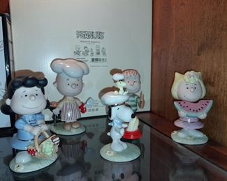 Lenox Peanuts BBQ Set W/ Box