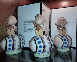 Lenox Peanuts Charlie Brown Easter Egg Trinket Box W/ Box