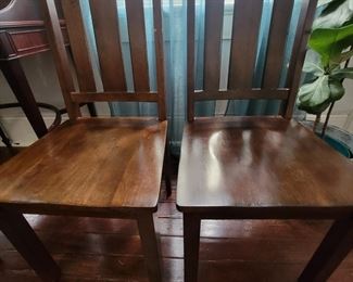 Wooden chairs set of 6