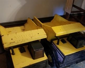 Tonka pressed steel toy dump truck - lot of 2