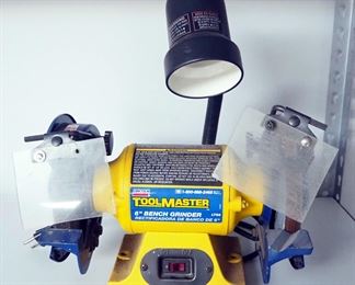 Lincoln ToolMaster 6" Bench Grinder With Light, Model LTG6, Powers On