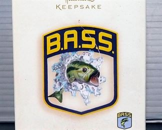 Hallmark Keepsake Ornaments Including Lazy Afternoon, Catch Of The Season, The Fishing Hole, Marry Fishmas, And More, Total Qty 11