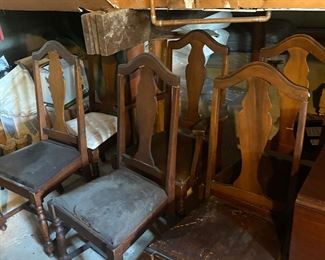 Set of Antique Chairs (5 Side Chairs and 1 Arm Chair)