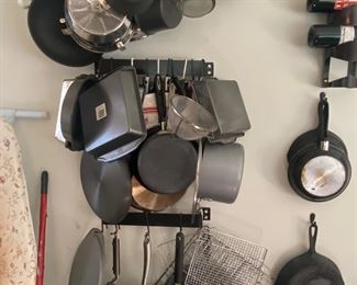 Large Selection of Cookware