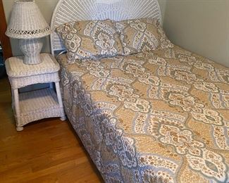 Full Wicker Bed / Wicker End Table and Lamp