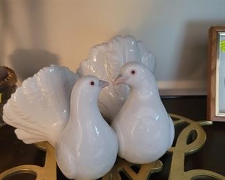 Lladro doves