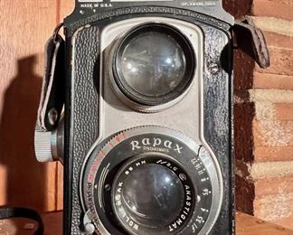 Rapax Ciro-Flex Camera with Leather Case