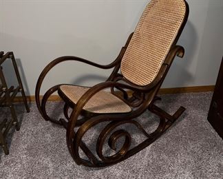 Bentwood rocker