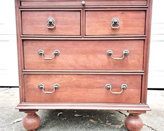 BOB TIMBERLAKE FOR LEXINGTON 4 DRAWER BEDSIDE CHEST WITH PULL-OUT TRAY