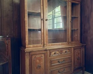 VINTAGE CHINA CABINET