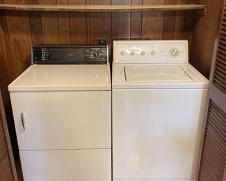 KENMORE WASHER & GE DRYER