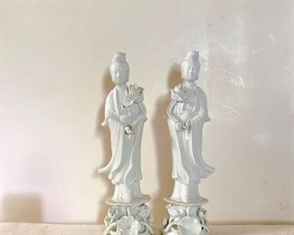 Blanc de Chine Figurines