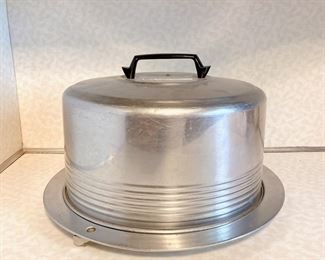Retro Aluminum Cake Carrier