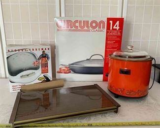 Circulon Covered PanSlow CookerHot PlateGeorge Forman Grill