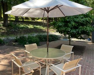 Immaculate Brown Jordan Outdoor Patio Furniture - scroll down to see other pieces