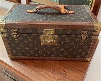 Louis Vuitton Vanity Trunk/Bag
