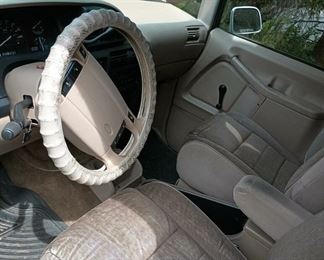 1992 Ford Aerostar XL Van - 1FMDA11U5NZB11289