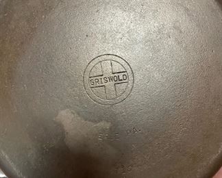Griswold Cast Iron Pan No. 10