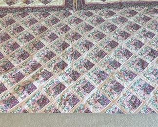 Flowery Cotton Quilt, 2 Shams, Blanket