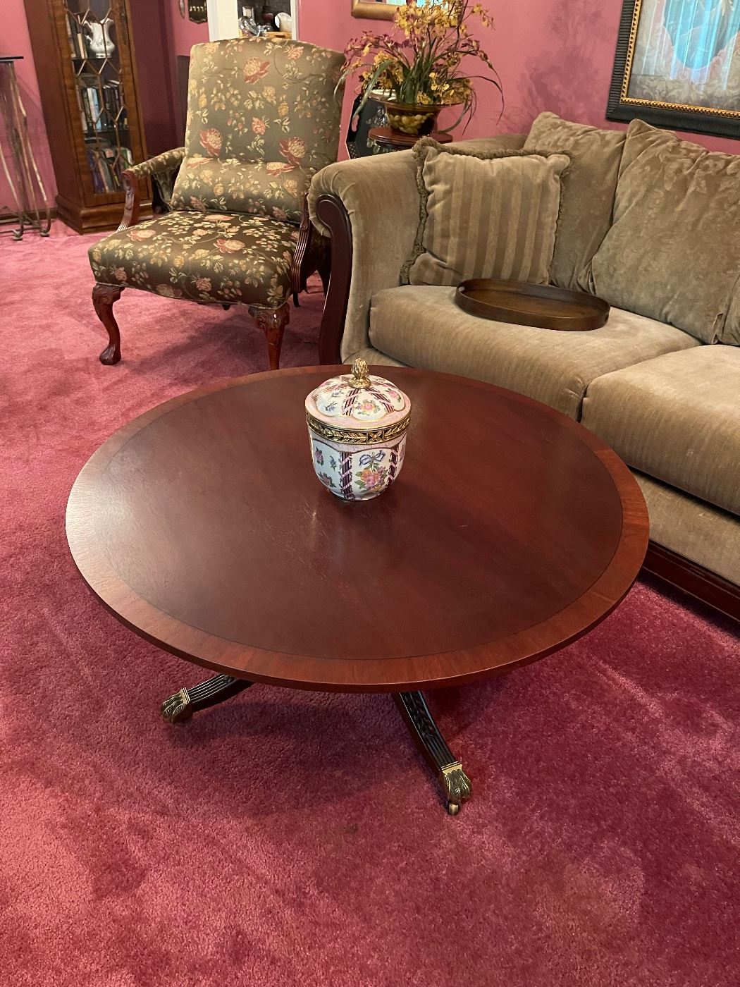 Living Estate Sale by The Junque Ladies starts on 6/2/2023