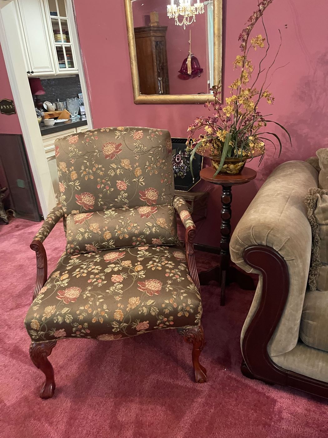 Living Estate Sale by The Junque Ladies starts on 6/2/2023