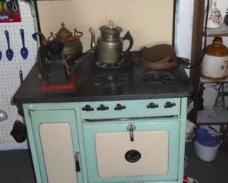 1930S GAS WOOD RANGE