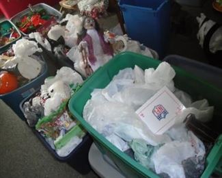 HALLOWEEN DECORATIONS