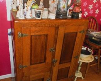OAK ICE BOX ETC