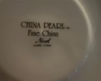 Noel pattern china