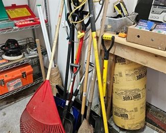 $2-4 Yard tools