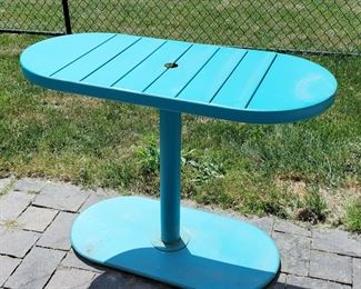 Metal outdoor Bistro Table