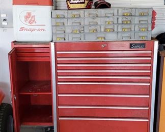 Snap-On Cooler and Helmet CD Radio 