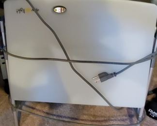 Day-Light Classic Display And Daylight Classsic Plus Therapy Lamp