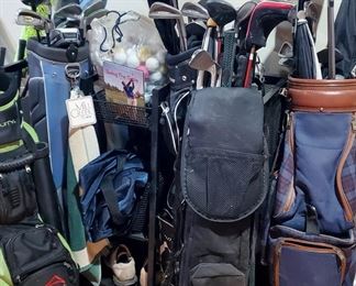 Golf clubs, bags and accessories 