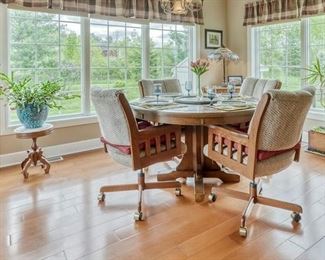 Dining / Kitchen set