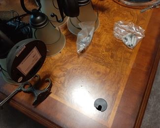 Beautiful pattern on top of executive desk.