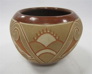 SAN JUAN PUEBLO CARVED POTTERY BOWL SIGNED BY LEONIDAS TAPIA (1915-1977). 5.5" DIAMETER