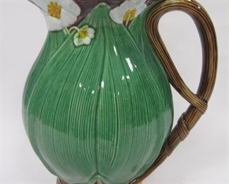 ITALIAN POTTERY PITCHER MOTTAHEDUH REPRODUCTION MAJOLICA PITCHER. 8.75" TALL