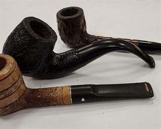 THREE ESTATE SMOKING PIPES: KAYWOODIE, YELLO-BOLE, AND SANDBLAST NORWAY