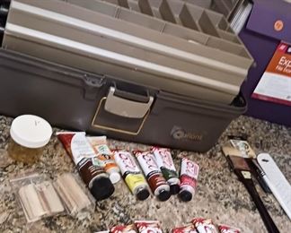 Art supplies