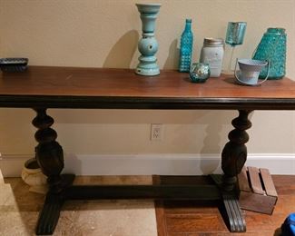 Entryway table