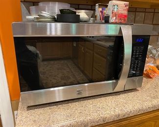 Super nice microwave.