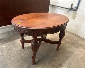 OCCASIONAL TABLE 27X18X19