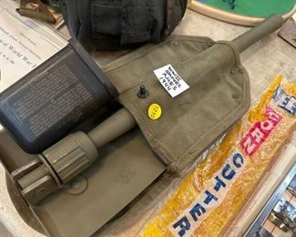  WWII SHOVEL