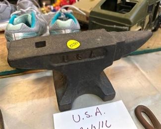 SMALL ANVIL