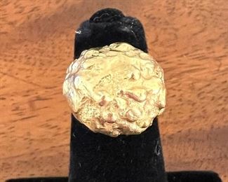David Webb 18k gold nugget ring