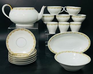 Fine Vintage Tirschenreuth China Mettenburg Cranberry Bowl, Plates And More.
